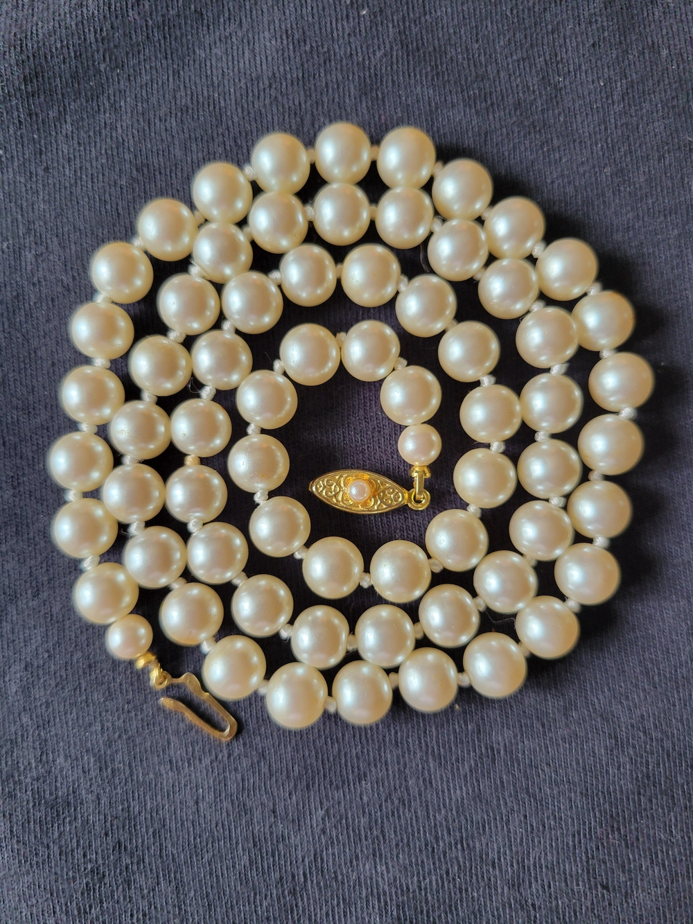 Classic Ivory Pearl Necklace with Gold Clasp